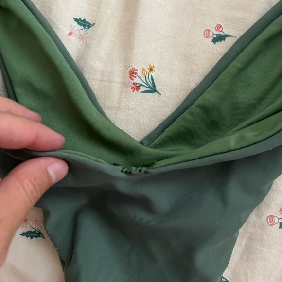 Green Simple Bikini Set - Picture 2 of 2